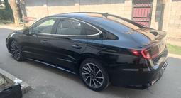 Hyundai Sonata 2020 года за 8 700 000 тг. в Алматы – фото 4