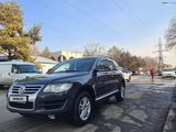 Volkswagen Touareg 2008 годаүшін6 350 000 тг. в Алматы