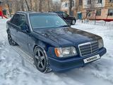 Mercedes-Benz E 280 1993 годаүшін1 900 000 тг. в Караганда