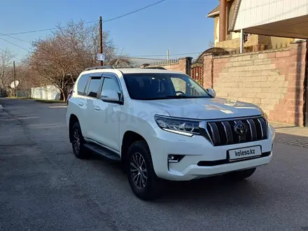 Toyota Land Cruiser Prado 2021 года за 25 500 000 тг. в Алматы – фото 3