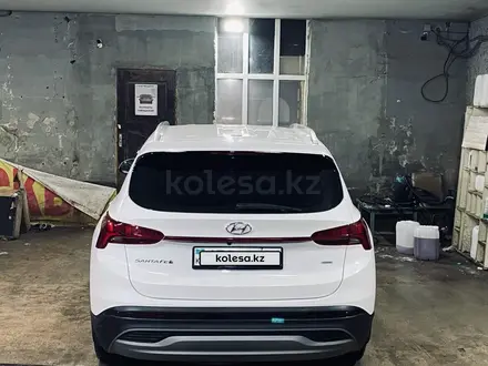 Hyundai Santa Fe 2023 года за 14 200 000 тг. в Актобе – фото 9