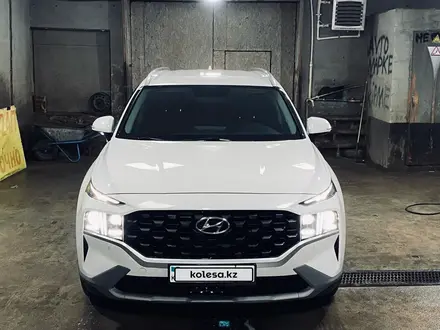 Hyundai Santa Fe 2023 года за 14 200 000 тг. в Актобе