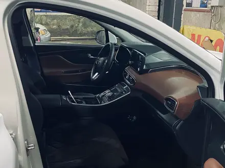 Hyundai Santa Fe 2023 года за 14 200 000 тг. в Актобе – фото 14