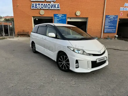 Toyota Estima 2013 года за 9 800 000 тг. в Актобе – фото 2