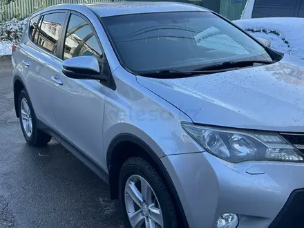 Toyota RAV4 2014 года за 9 500 000 тг. в Алматы – фото 2