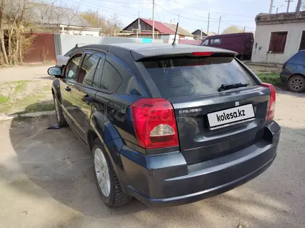 Dodge Caliber 2006 года за 3 950 000 тг. в Костанай – фото 4