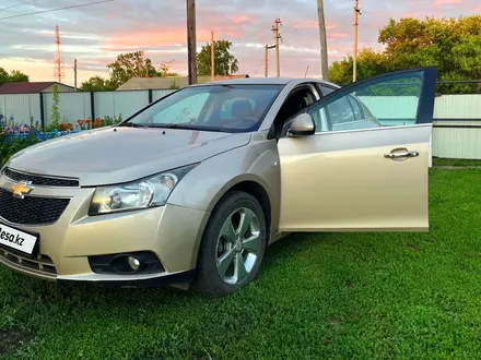 Chevrolet Cruze 2012 года за 4 300 000 тг. в Костанай – фото 11