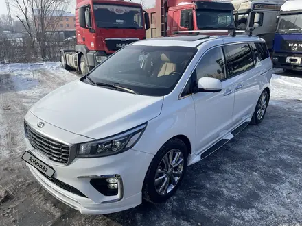 Kia Carnival 2020 года за 19 000 000 тг. в Алматы – фото 24