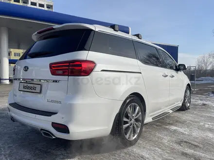 Kia Carnival 2020 года за 19 000 000 тг. в Алматы – фото 26