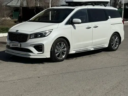 Kia Carnival 2020 года за 19 000 000 тг. в Алматы – фото 7