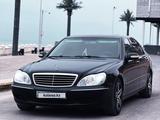 Mercedes-Benz S 500 2002 года за 4 900 000 тг. в Актау – фото 2