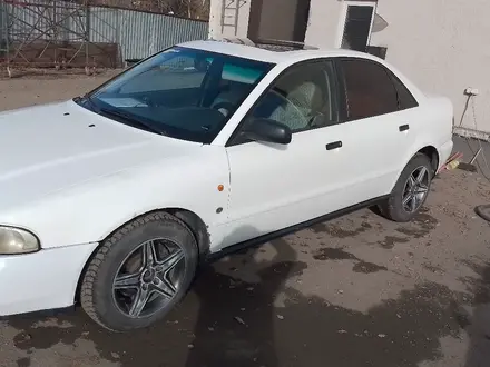 Audi A4 1995 года за 1 500 000 тг. в Астана – фото 3