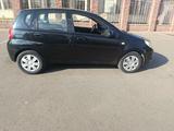 Chevrolet Aveo 2013 года за 2 900 000 тг. в Алматы – фото 3