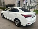 Hyundai Accent 2019 года за 7 150 000 тг. в Шымкент – фото 4
