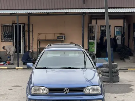 Volkswagen Golf 1993 года за 2 000 000 тг. в Туркестан