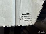 Оригинальные лобовые стеклаTOYOTA за 20 000 тг. в Алматы