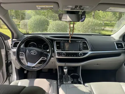 Toyota Highlander 2017 года за 17 000 000 тг. в Астана – фото 3