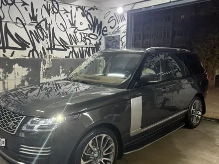 Land Rover Range Rover 2013 года за 23 000 000 тг. в Алматы – фото 3