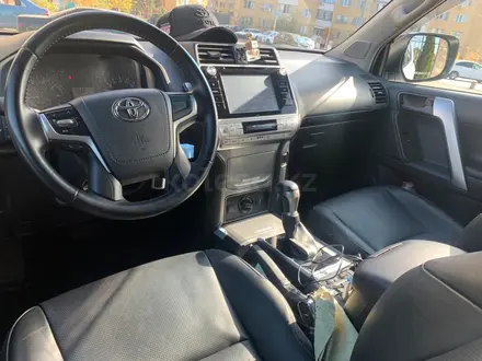 Toyota Land Cruiser Prado 2019 года за 23 000 000 тг. в Алматы – фото 7