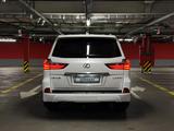 Lexus LX 570 2018 года за 38 900 000 тг. в Алматы – фото 4