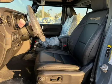 Jeep Wrangler Rubicon 392 2024 года за 64 000 000 тг. в Алматы – фото 12