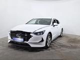 Hyundai Sonata 2019 года за 8 250 000 тг. в Астана