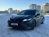 Toyota Camry 2018 года за 15 550 000 тг. в Шымкент
