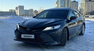 Toyota Camry 2018 года за 15 550 000 тг. в Шымкент