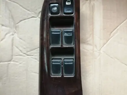 Блок кнопок стеклоподъемников на Nissan Cefiro a33, 2003 год б у оригинал за 4 000 тг. в Караганда
