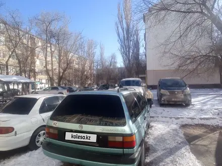 Volkswagen Passat 1992 года за 1 200 000 тг. в Тараз – фото 3