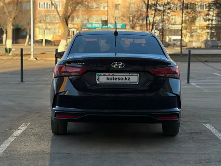 Hyundai Accent 2020 года за 7 900 000 тг. в Актобе – фото 3