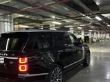 Land Rover Range Rover 2018 года за 47 000 000 тг. в Астана – фото 2