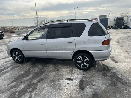 Toyota Ipsum 1997 года за 3 400 000 тг. в Алматы – фото 3