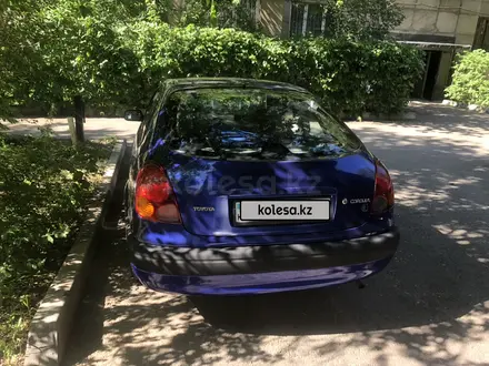 Toyota Corolla 1998 года за 2 300 000 тг. в Алматы – фото 4