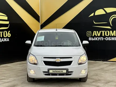 Chevrolet Cobalt 2022 года за 6 600 000 тг. в Атырау – фото 2