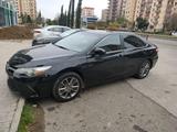 Toyota Camry 2017 года за 6 500 000 тг. в Уральск – фото 4