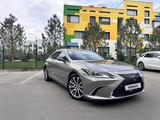 Lexus ES 250 2020 годаүшін21 000 000 тг. в Алматы