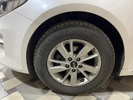 Kia K5 2019 года за 7 000 000 тг. в Шымкент – фото 12
