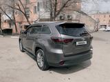 Toyota Highlander 2014 года за 16 844 659 тг. в Астана – фото 2