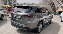 Toyota Highlander 2014 года за 16 000 000 тг. в Астана – фото 4