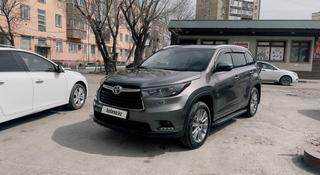 Toyota Highlander 2014 года за 16 500 000 тг. в Астана