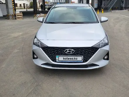 Hyundai Accent 2021 года за 7 600 000 тг. в Атырау – фото 4