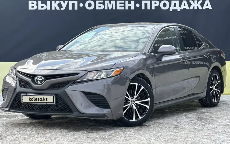 Toyota Camry 2019 года за 11 890 000 тг. в Актобе