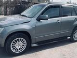 Suzuki Grand Vitara 2006 годаүшін5 400 000 тг. в Алматы