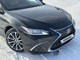 Lexus ES 250 2021 года за 19 700 000 тг. в Астана – фото 2