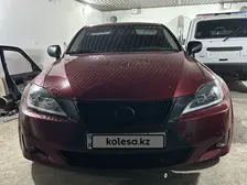 Lexus is-250, 2007