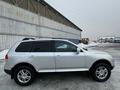 Volkswagen Touareg 2005 года за 5 750 000 тг. в Алматы – фото 4