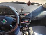 Skoda Fabia 2002 года за 1 334 586 тг. в Усть-Каменогорск – фото 2