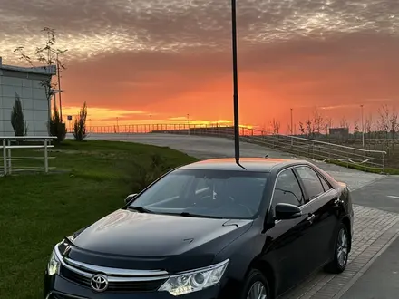 Toyota Camry 2016 года за 12 000 000 тг. в Шымкент