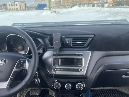 Kia Rio 2015 года за 5 800 000 тг. в Актобе – фото 18